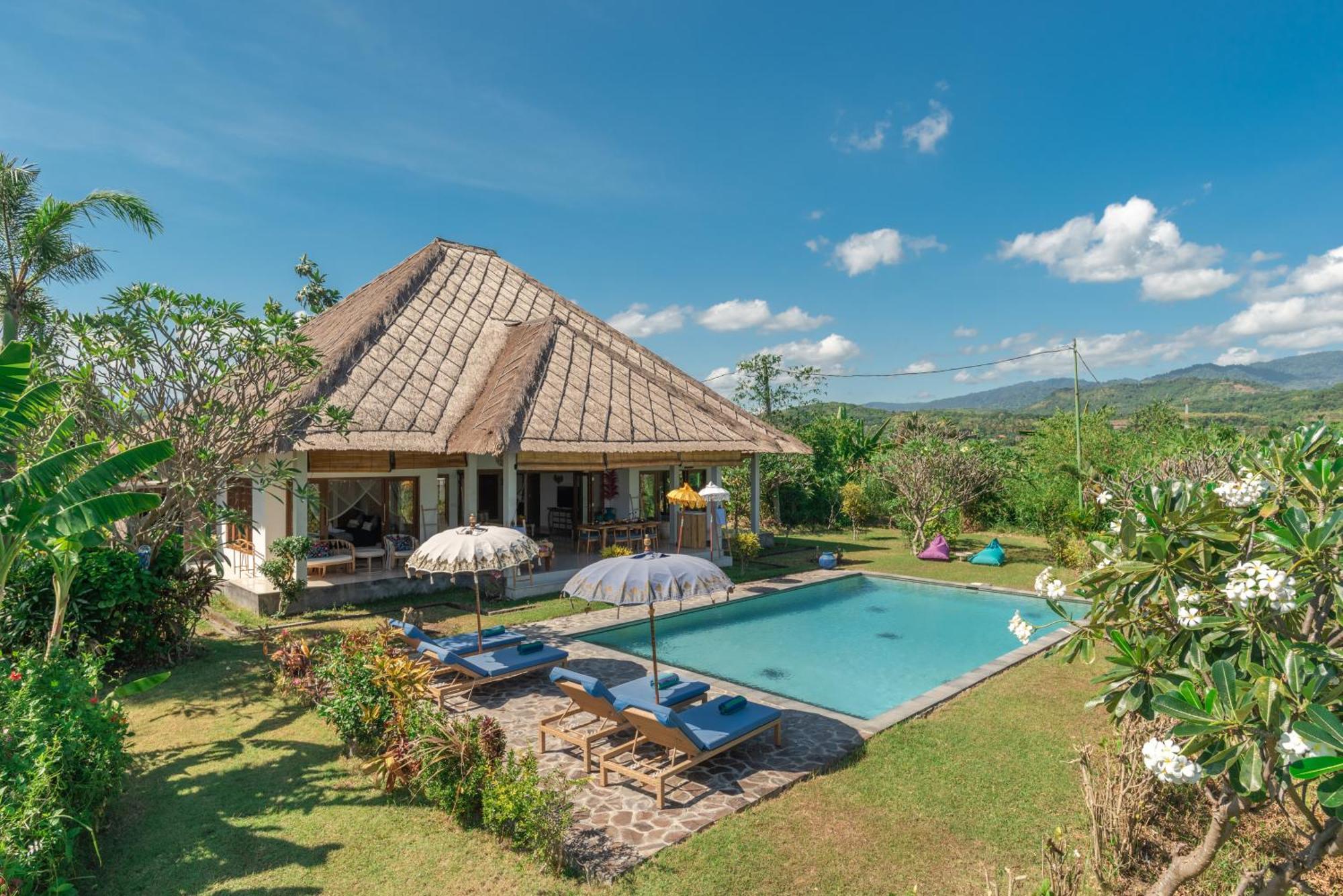 Absolute Beach Front Villa Umeanyar Zewnętrze zdjęcie